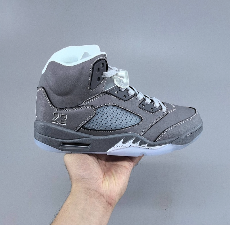 220 Air Jordan 5 Retro "Wolf Grey"